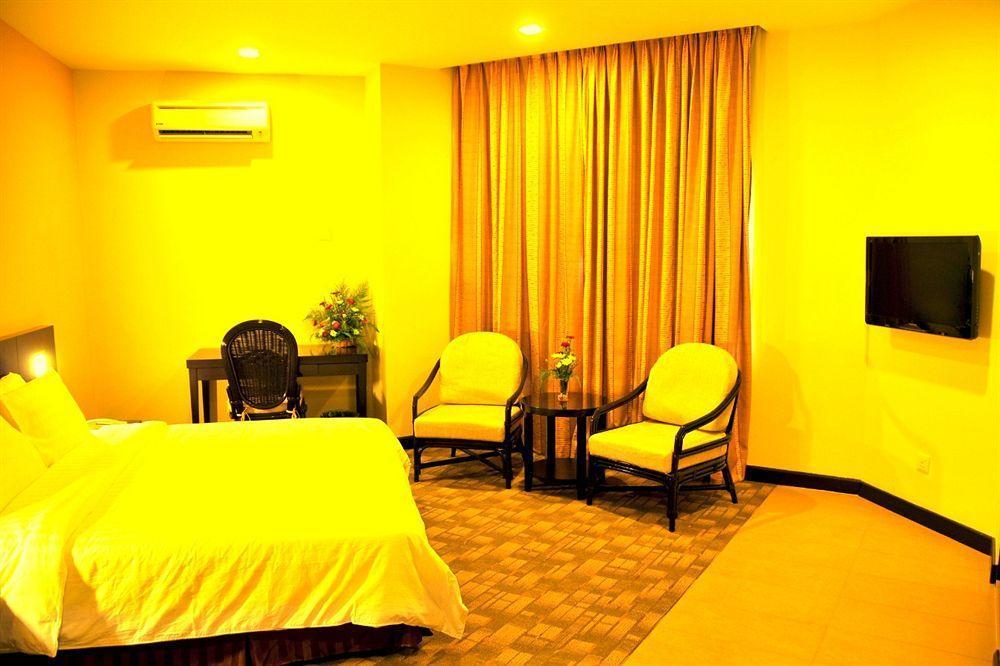 Oyo 89693 Perkasa Hotel Keningau Near Hospital Keningau Exterior foto