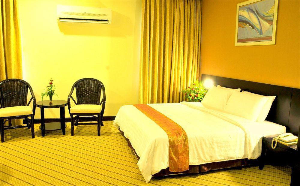 Oyo 89693 Perkasa Hotel Keningau Near Hospital Keningau Exterior foto